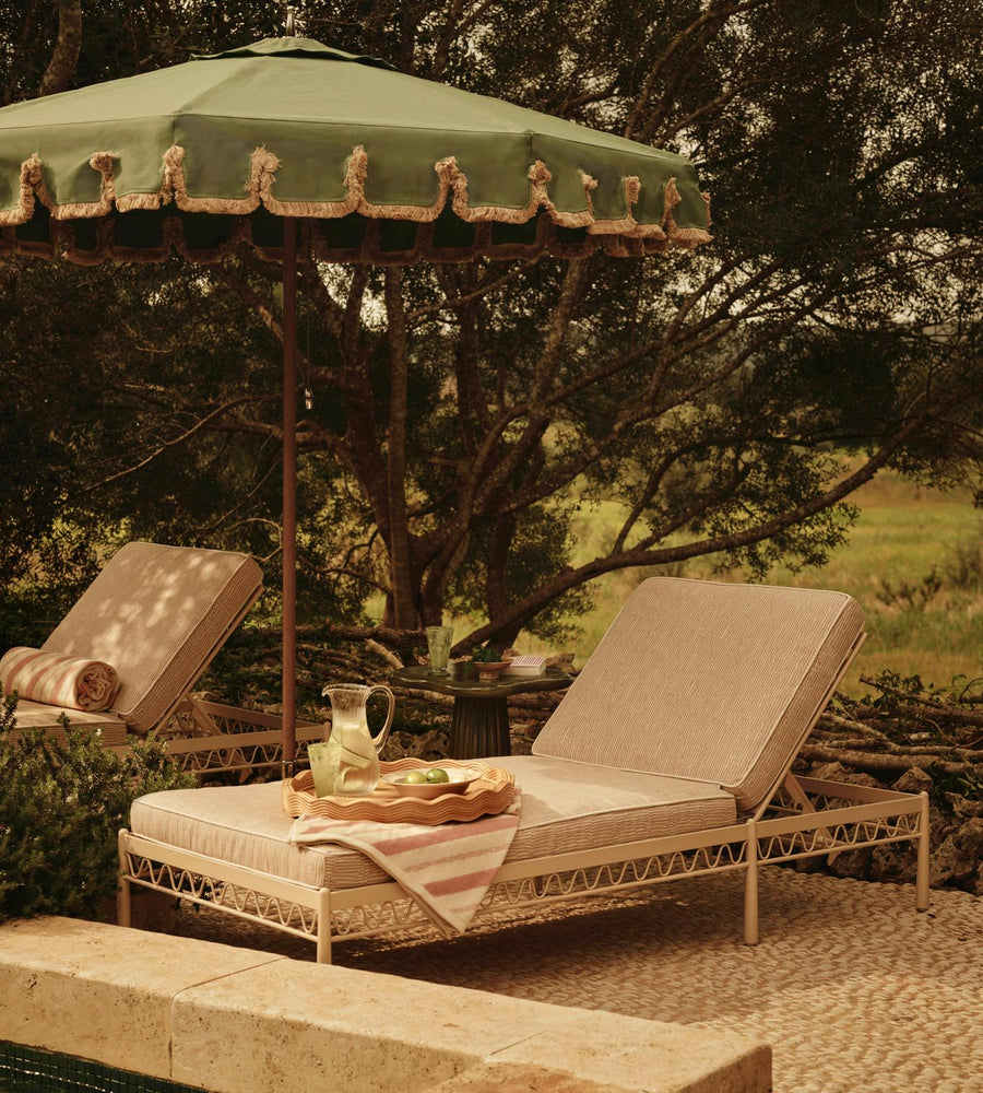 Álvaro Outdoor Sun Pool Lounger