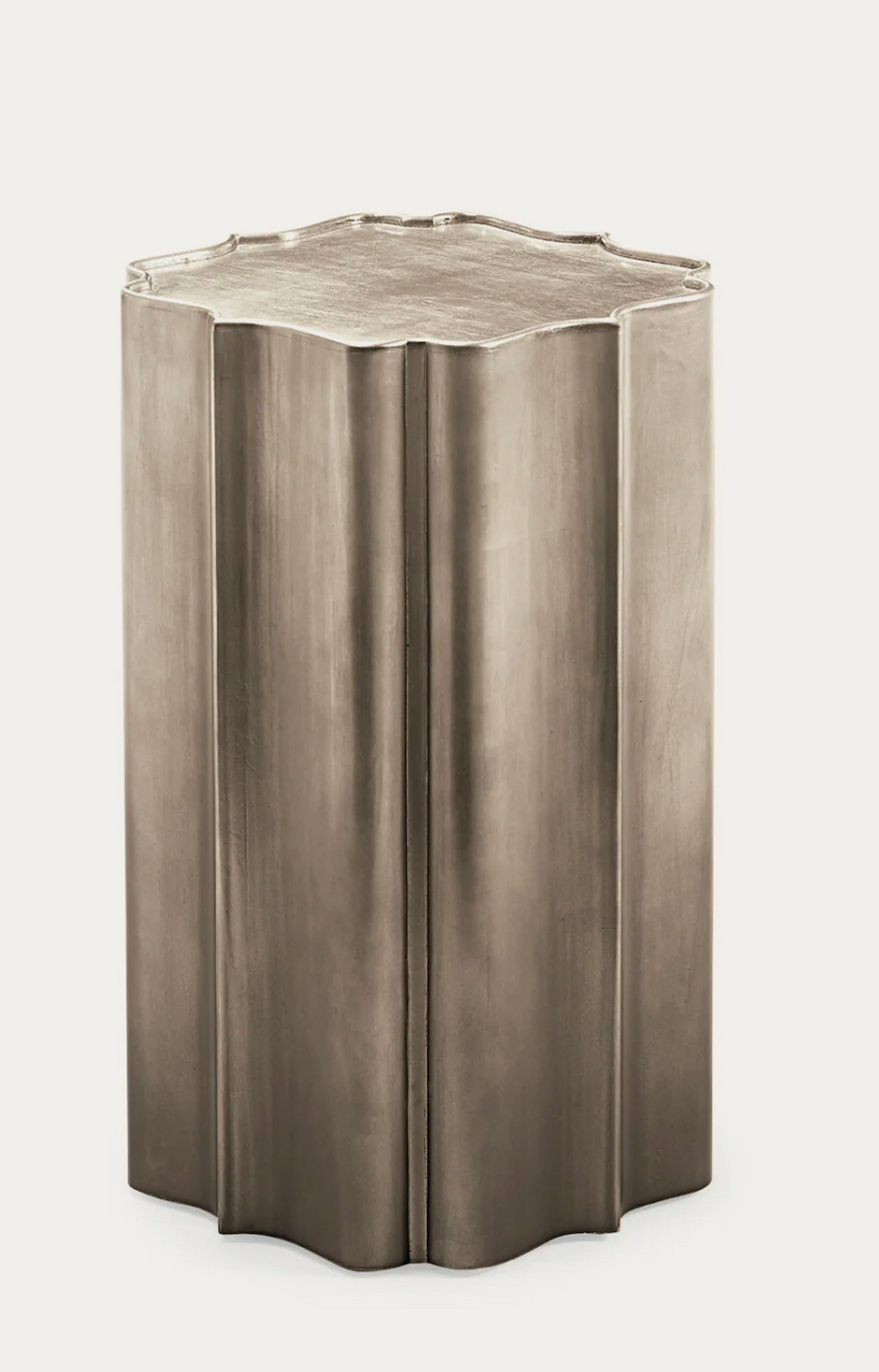 Pedestal metálico simétrico