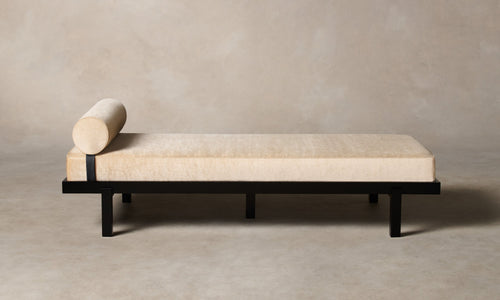 Bruna Daybed - View 1