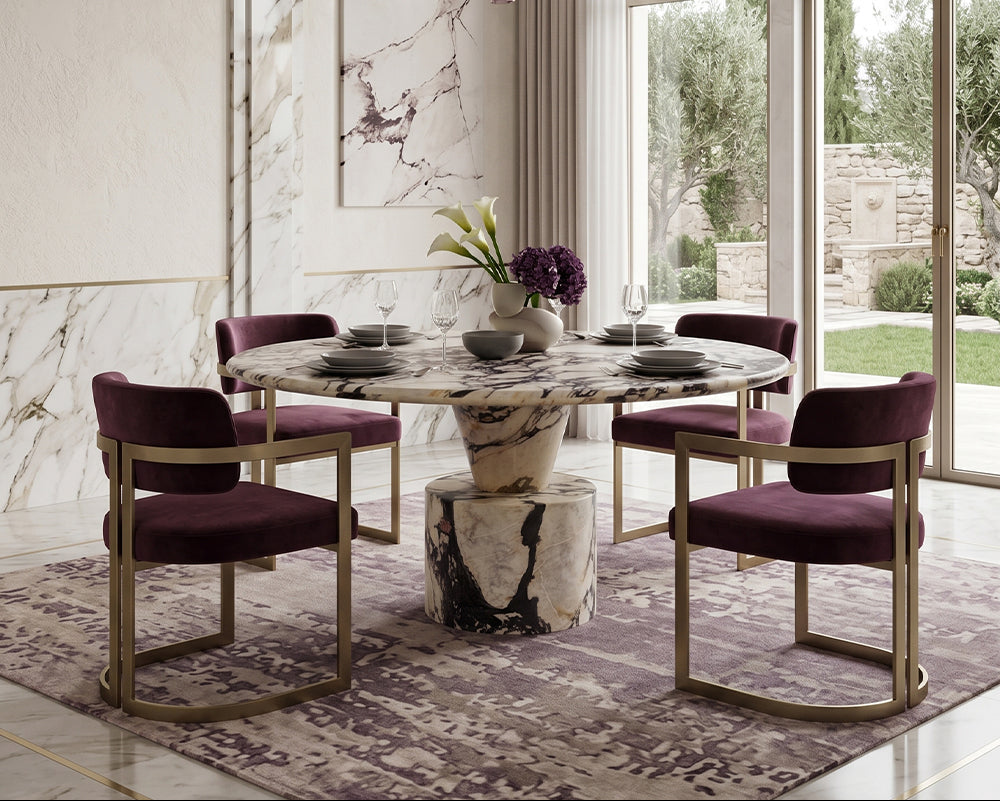 The Mandello Dining Table