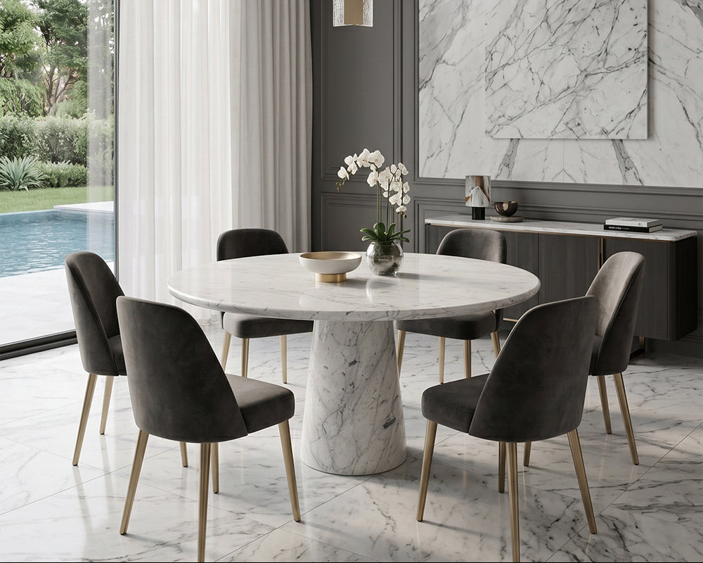 The Sigale Dining Table