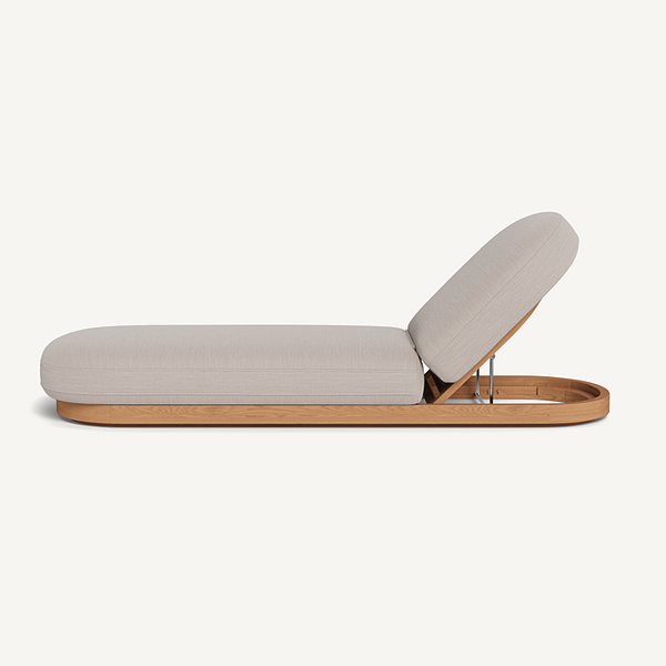 Commo Pool Loungers