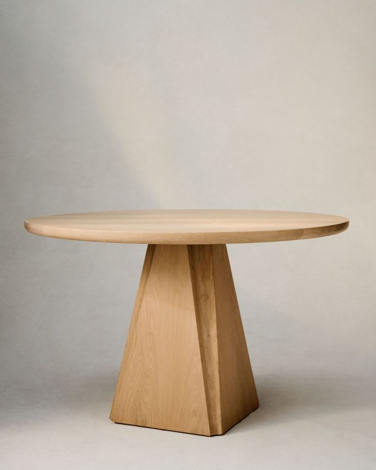 The Volos Dining Table