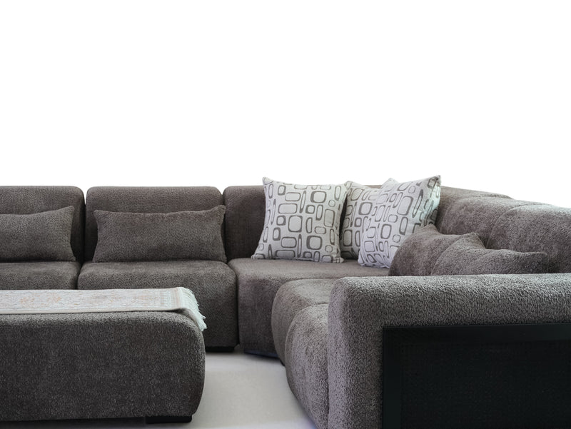 Otto - Divano componibile modulare moderno grigio - Divano a L in peluche con finiture in legno di rattan e pouf