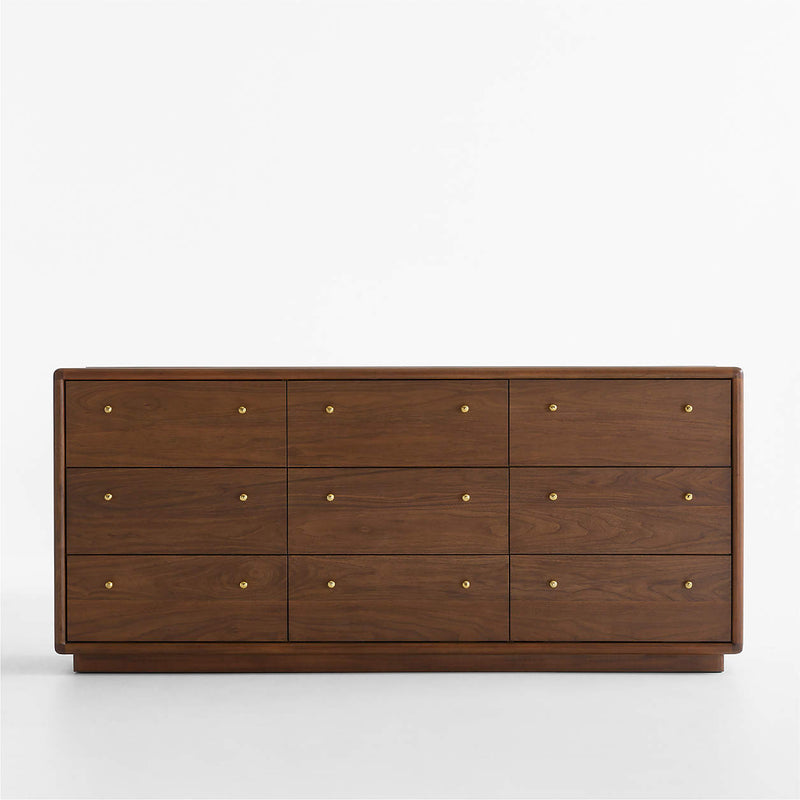 The Paulhan Dresser