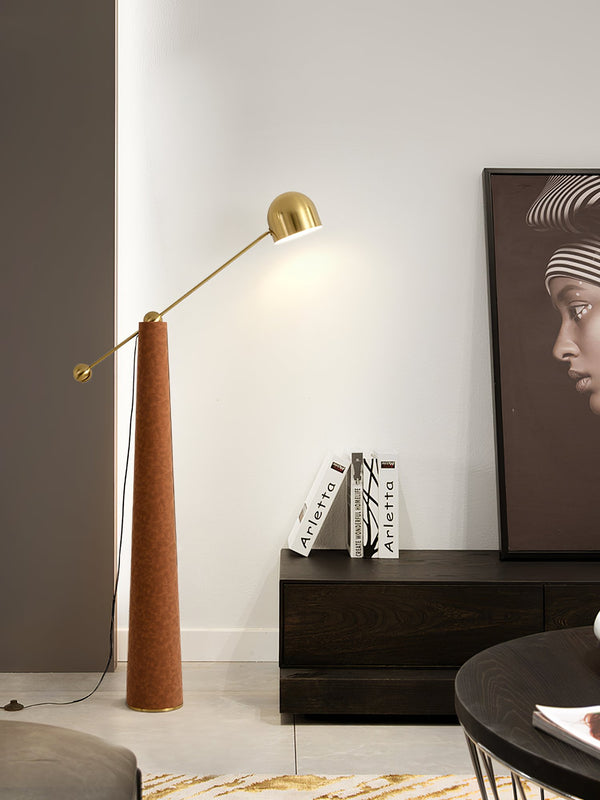 Lámpara de pie cónica moderna: iluminación escultural