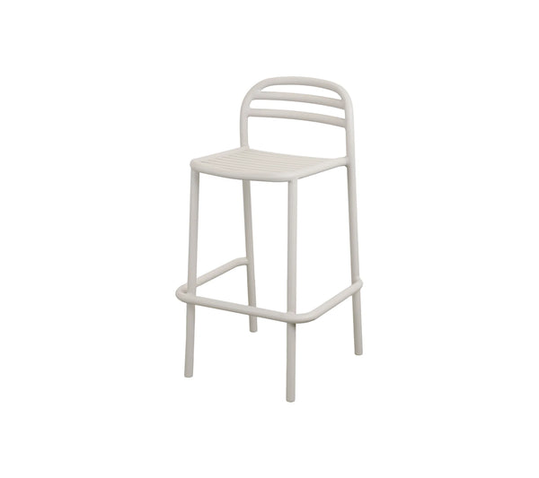 Minimalist Outdoor bar stools