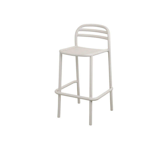 Minimalist Outdoor bar stools