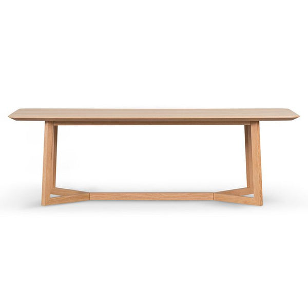 The Silves Dining Table