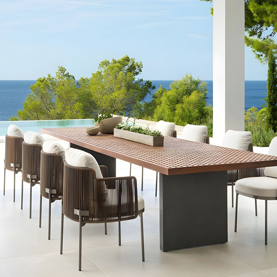 The Biograd Outdoor Dining Chair