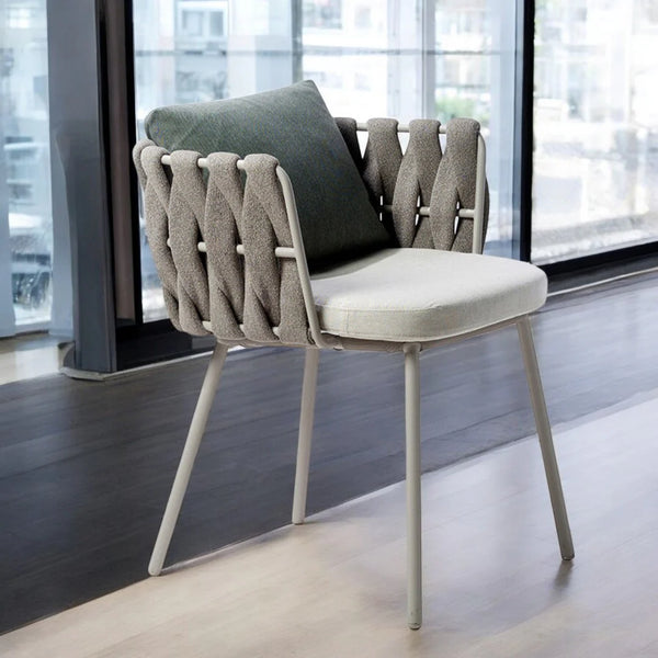Silla de comedor moderna de aluminio y olefina para exteriores: comodidad escultural