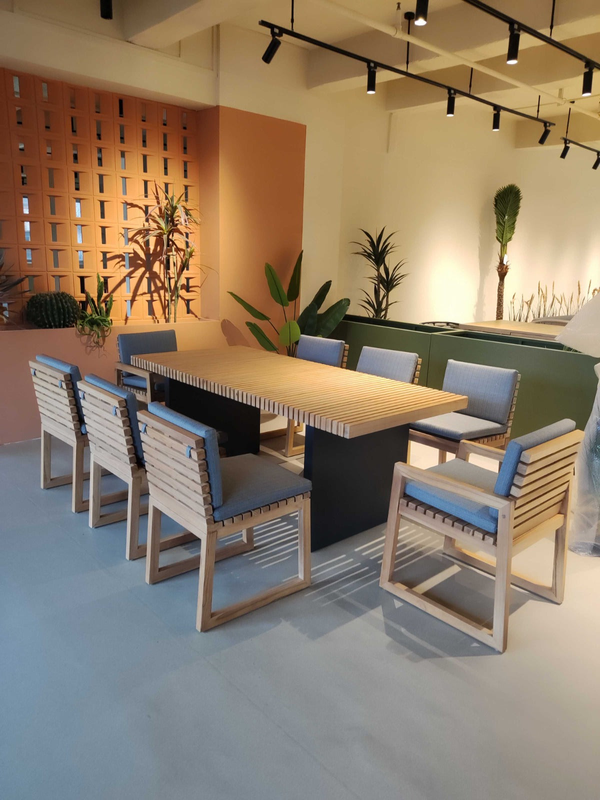 Factory - Outdoor Items Delivered — 10