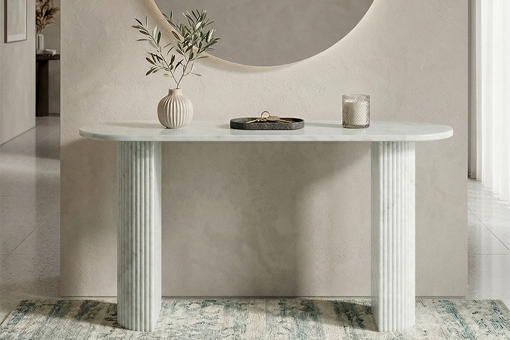 The Peschiera Console
