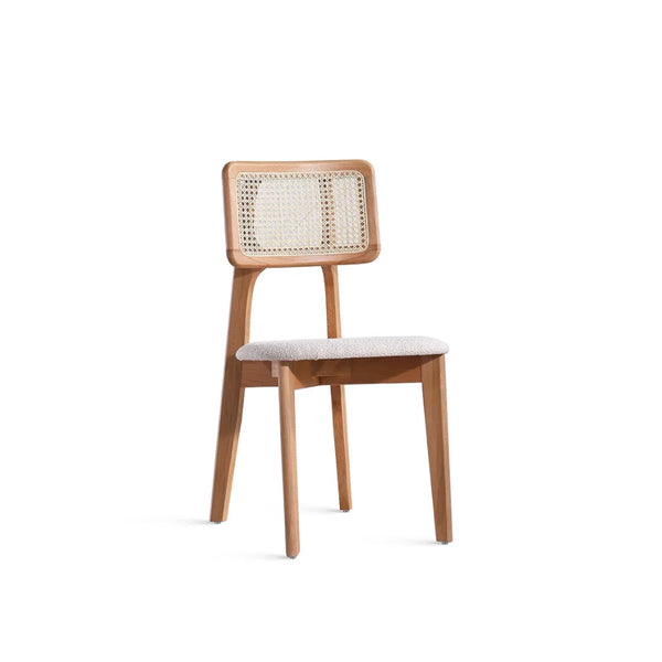 Silla de comedor moderna con respaldo de caña: minimalismo orgánico + madera maciza + ratán natural