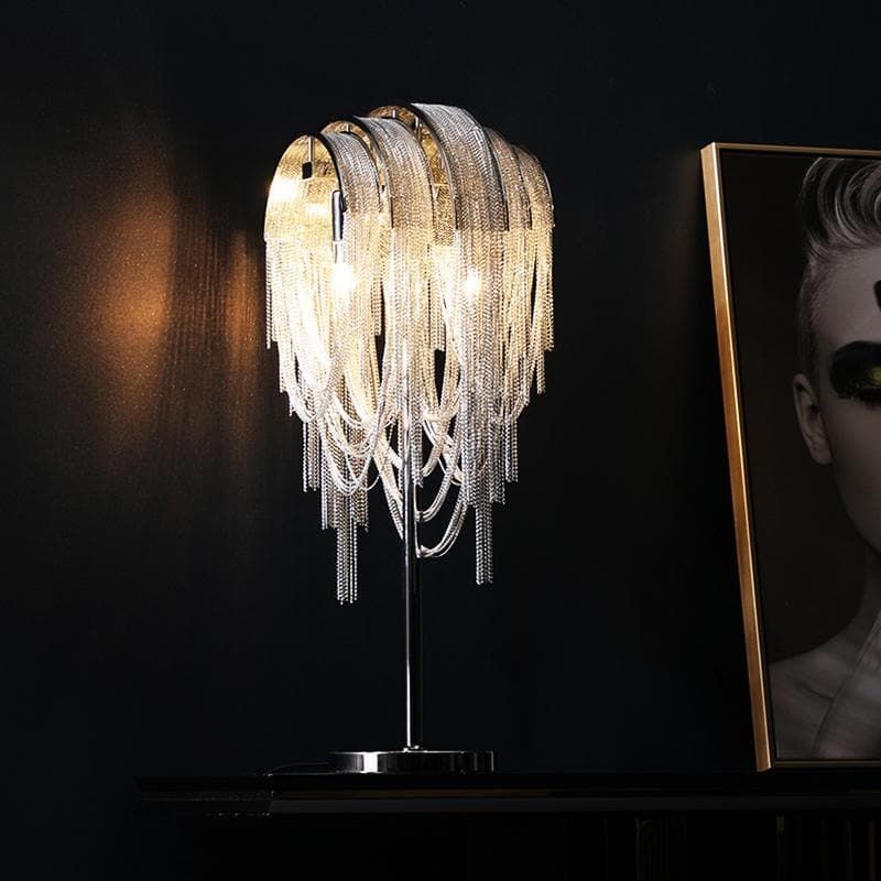 Aluminum Chain Tassel Linear Iron Table Lamp