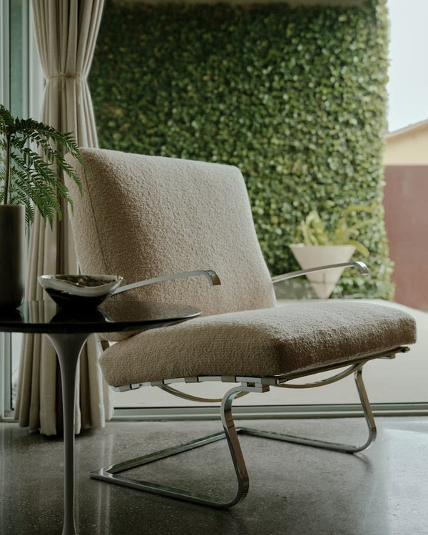 Cantilever Series Accent - Main View