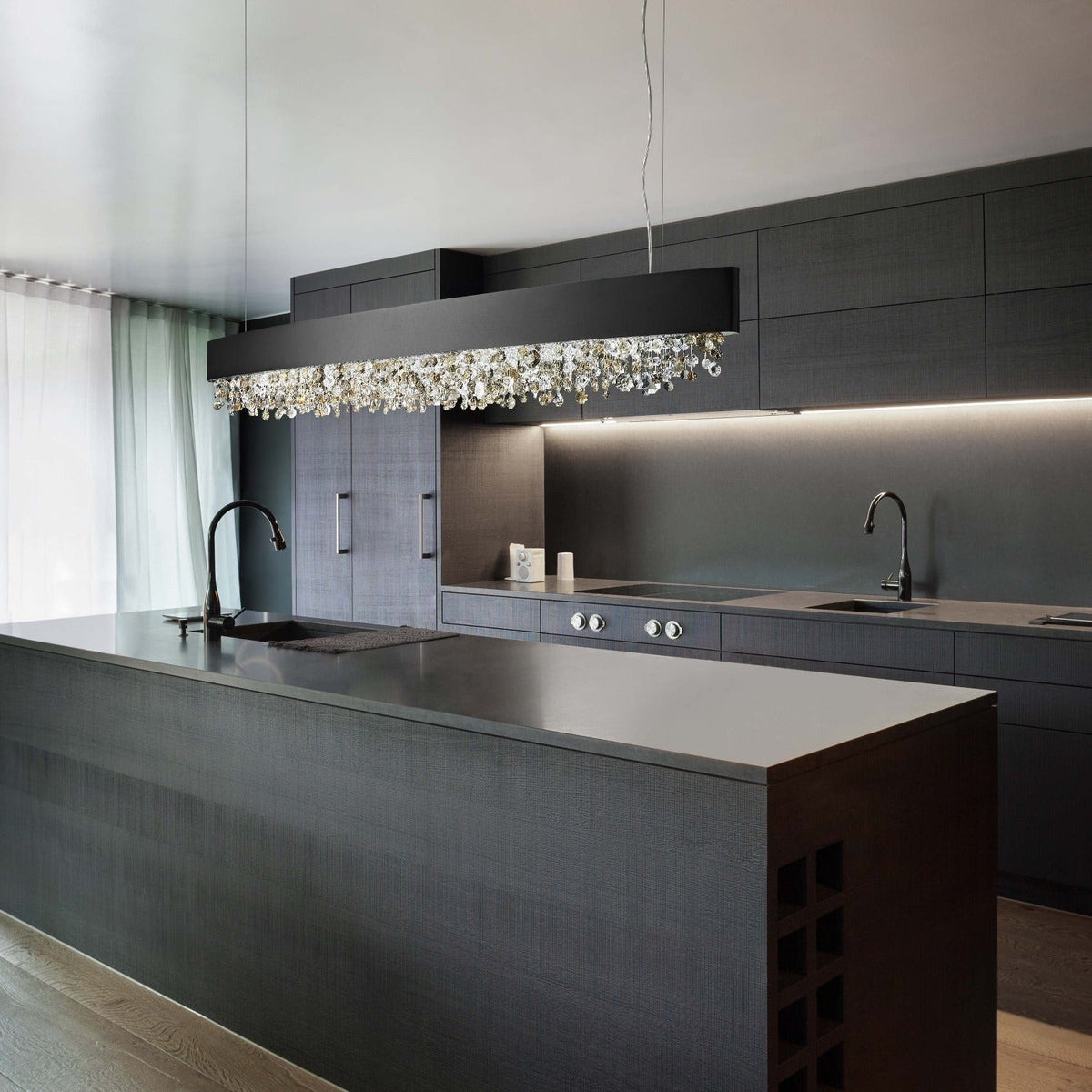Elongated Oval Metal Frame Glass Pendant Chandelier