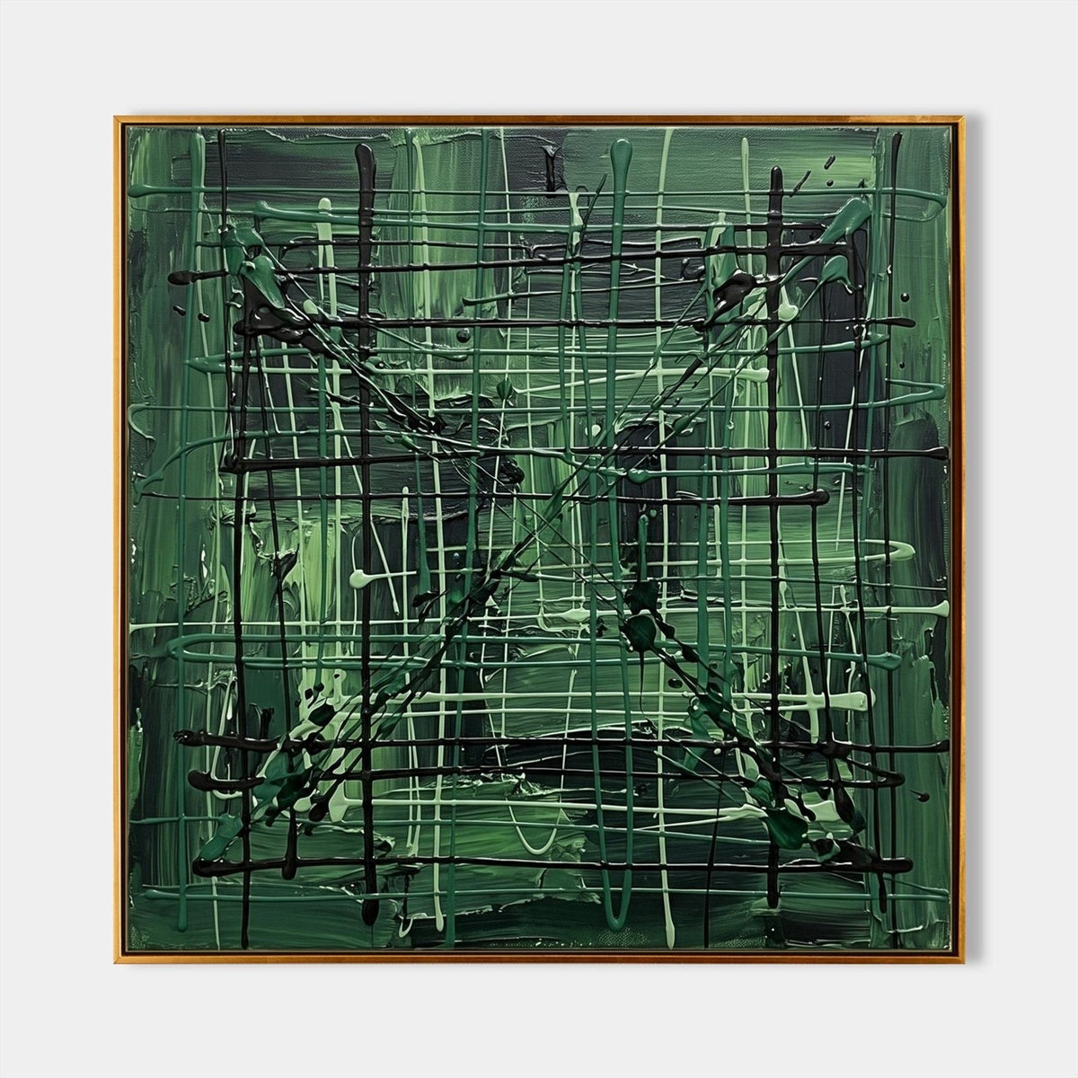 Emerald Lattice of Poured Lines