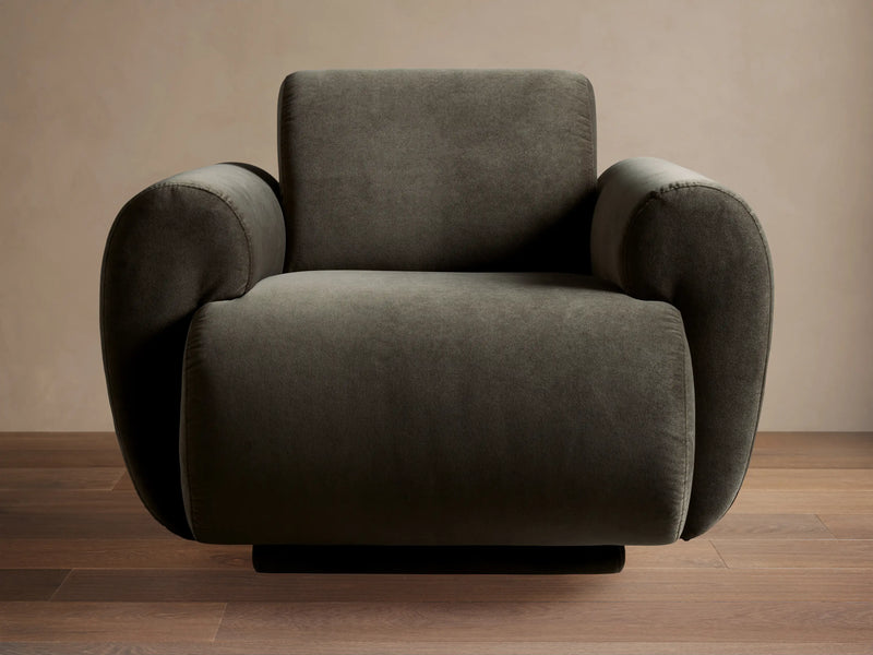 Gianni Series Lounge - Main View