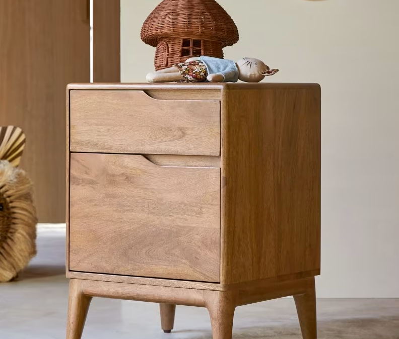 Mid-Century Modern Solid Wood Nightstand – Drawer & Cabinet Storage