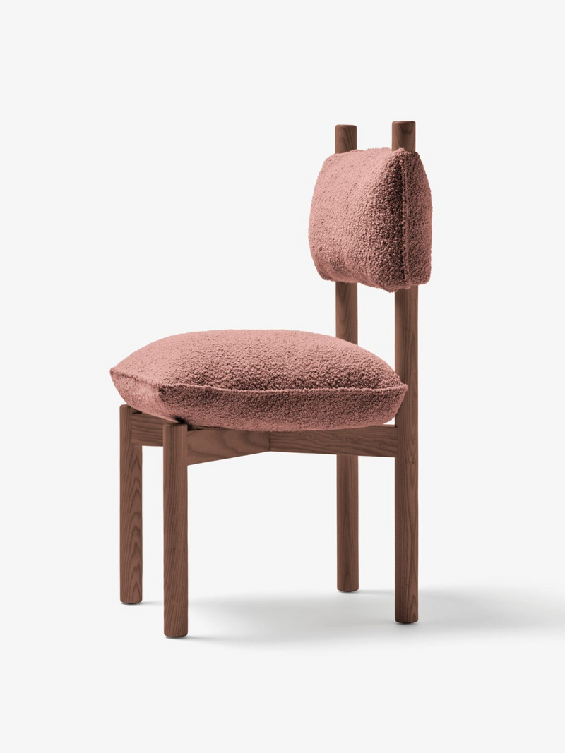 Modern Bouclé Pillow Dining Chair – Solid Wood Frame with Plush Upholstery