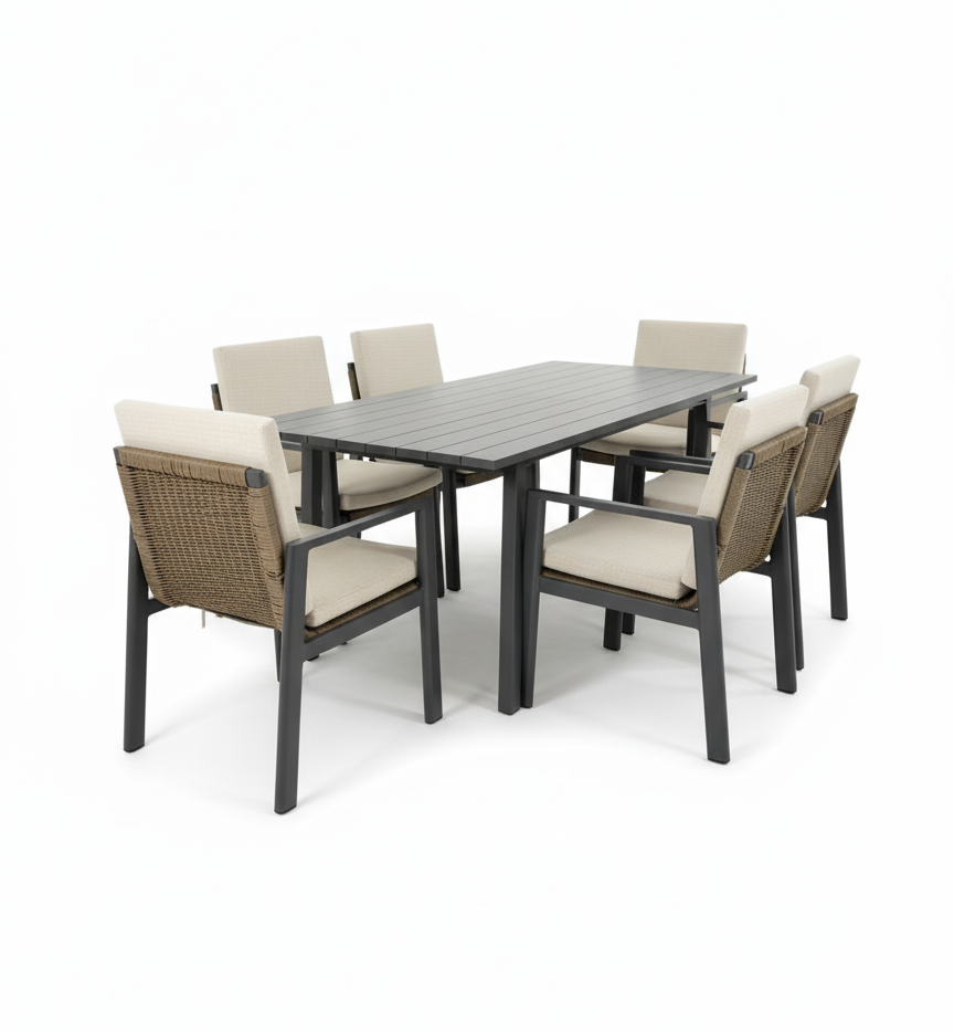 The Golfe-Juan Outdoor Dining Set