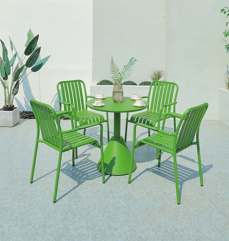 Modern Outdoor Dining Table – Minimalist Metal Pedestal Design